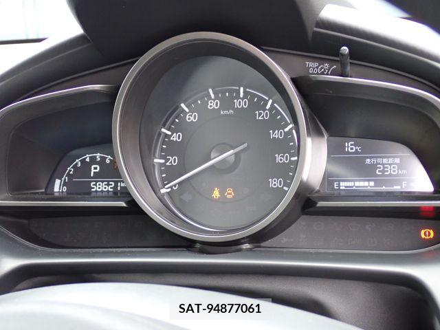 Mazda DEMIO 2018-05 216497-6