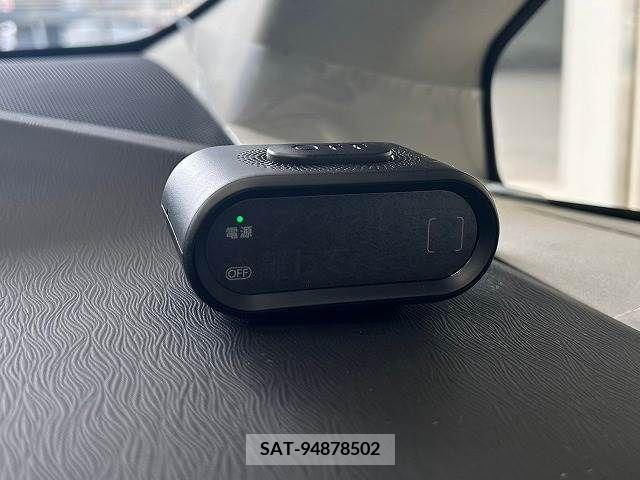 Toyota PRIUS 2013-10 336231-6
