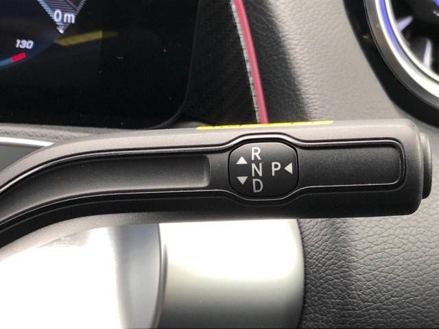 Mercedes Benz GLB-CLASS 2020-11 184925-11