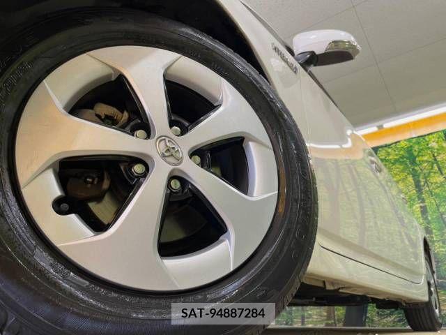 Toyota PRIUS 2012-06 284324-13