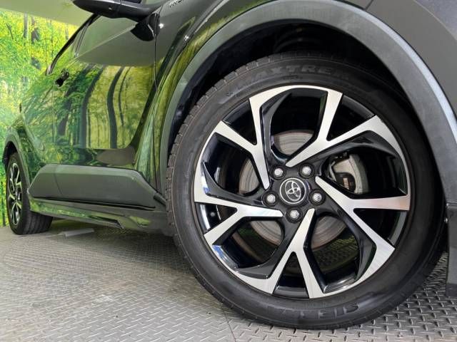 Toyota C-HR 2017-10 183330-13
