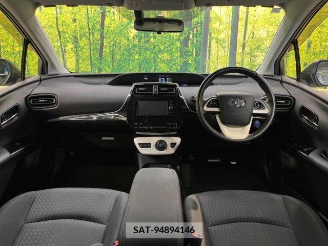 Toyota PRIUS 2016-12 282082-1