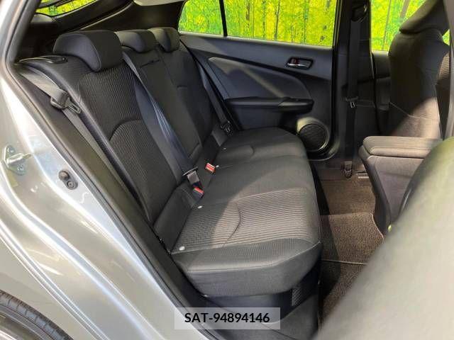 Toyota PRIUS 2016-12 282082-9