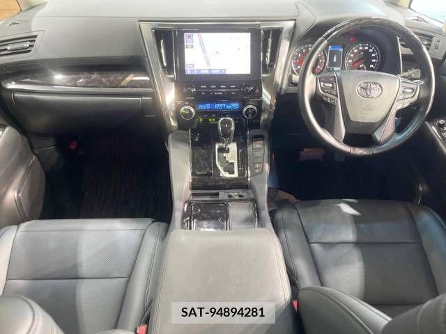 Toyota ALPHARD 2021-08 299625-1