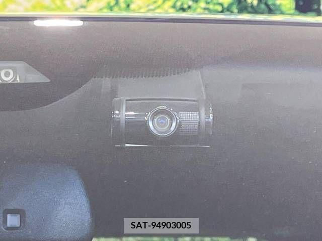 Honda VEZEL 2019-03 218435-6