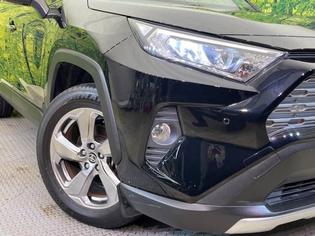 Toyota RAV4 2020-02 20526-12