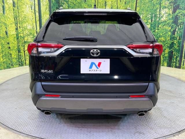 Toyota RAV4 2020-02 20526-15