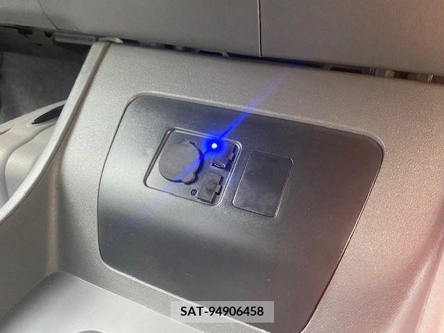 Toyota PRIUS 2009-06 366387-14