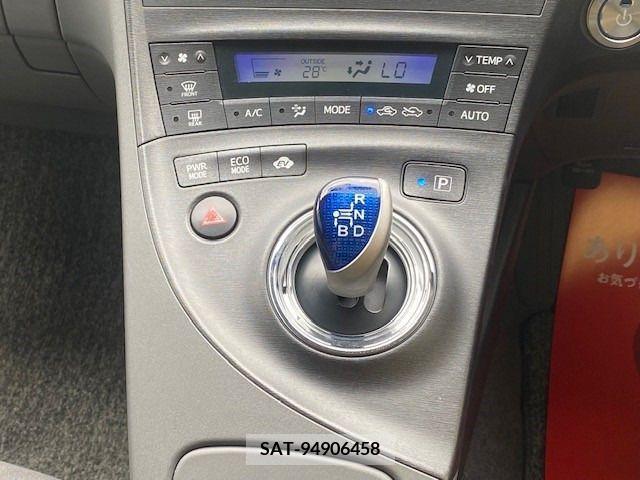 Toyota PRIUS 2009-06 366387-12