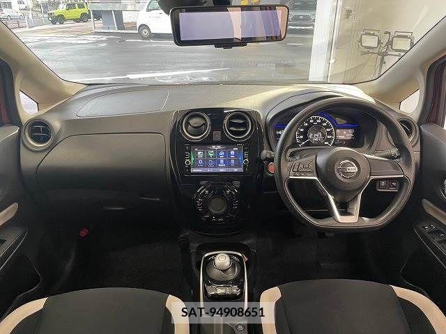 Nissan NOTE 2016-11 305332-1