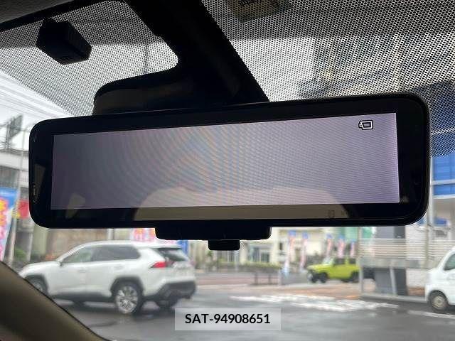 Nissan NOTE 2016-11 305332-5