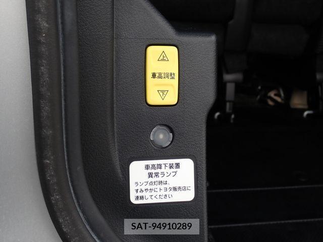 Toyota SIENTA 2017-02 214493-14