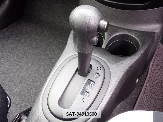 Nissan NOTE 2017-05 337145-7
