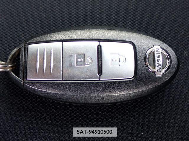 Nissan NOTE 2017-05 337145-18