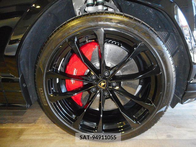 Lamborghini URUS 2023-02 333701-27