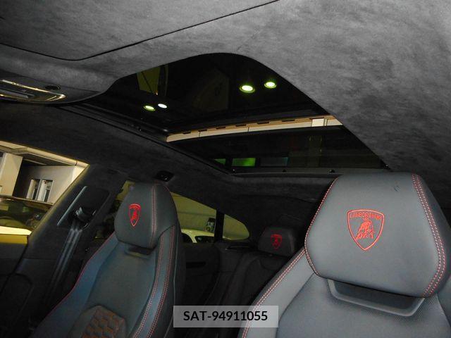 Lamborghini URUS 2023-02 333701-7