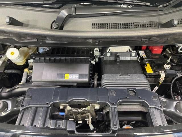 Nissan ROOX 2021-10 20051-18