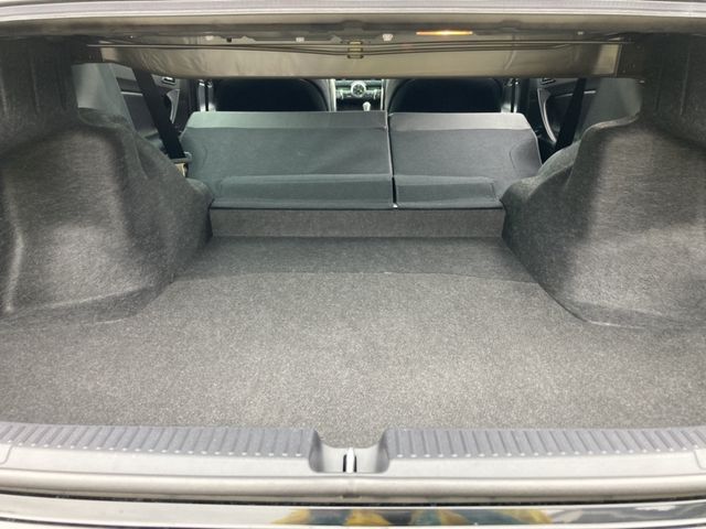 Toyota MARK X 2010-01 186458-19