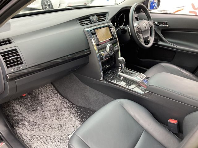 Toyota MARK X 2010-01 186458-24