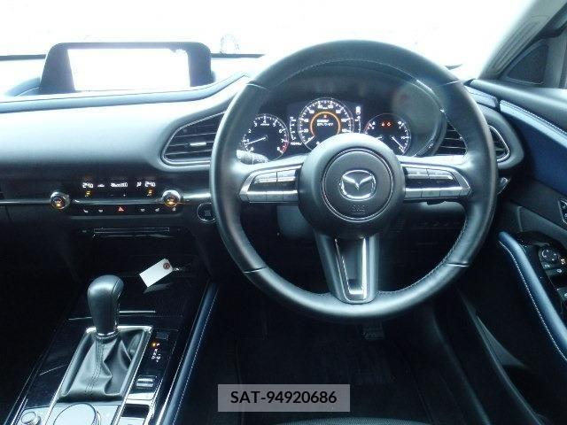 Mazda CX-30 2023-05 302099-26