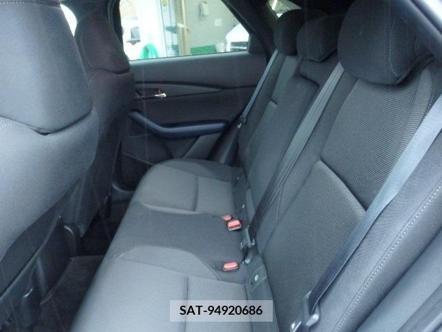 Mazda CX-30 2023-05 302099-22