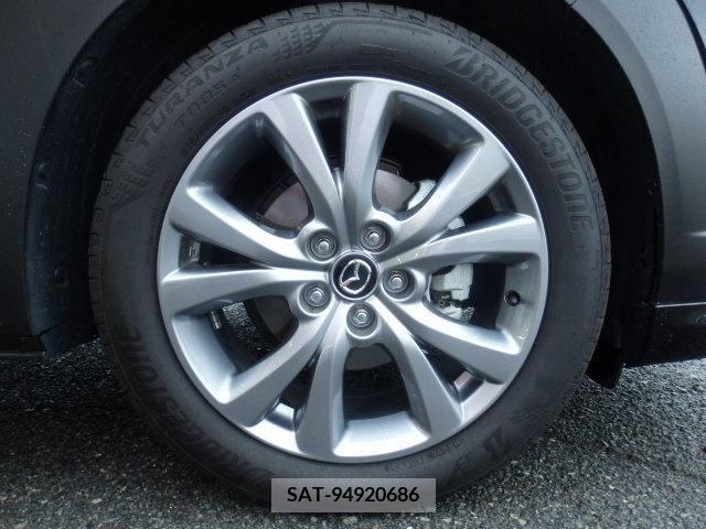 Mazda CX-30 2023-05 302099-16
