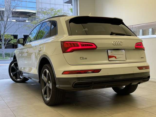 Audi Q5 2020-09 183708-5