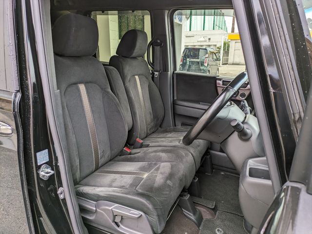 Honda N BOX CUSTOM 2018-02 196660-3
