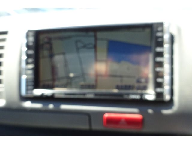 Toyota HIACE VAN 2005-07 17049-3