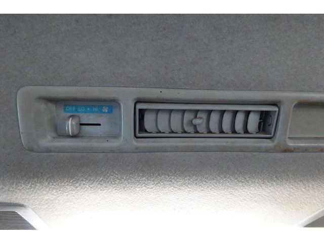 Toyota HIACE VAN 2005-07 17049-14
