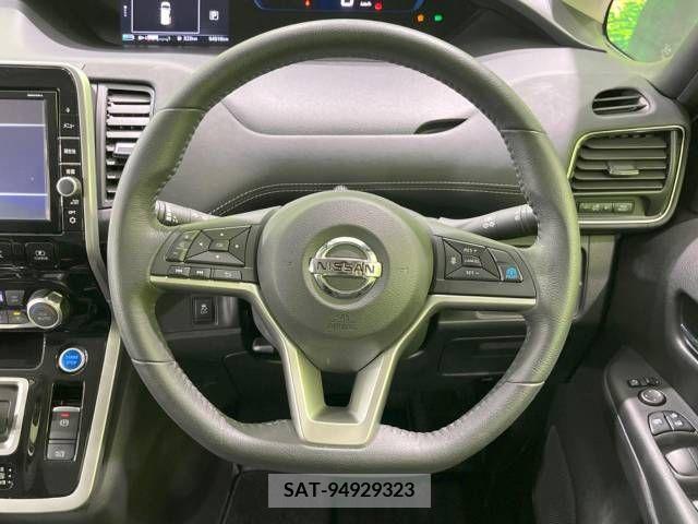 Nissan SERENA 2019-01 379461-12