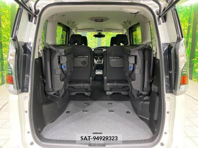 Nissan SERENA 2019-01 379461-11