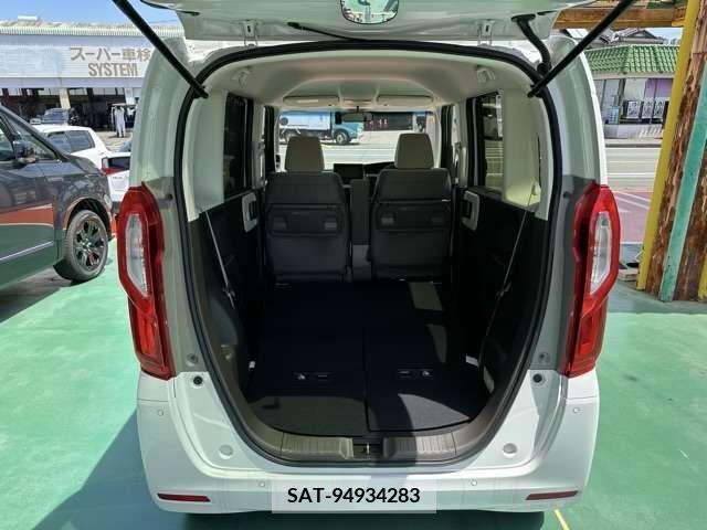 Honda N BOX 2023-10 307443-11