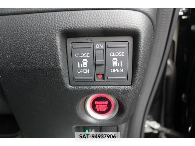 Honda N BOX CUSTOM 2022-01 364982-4