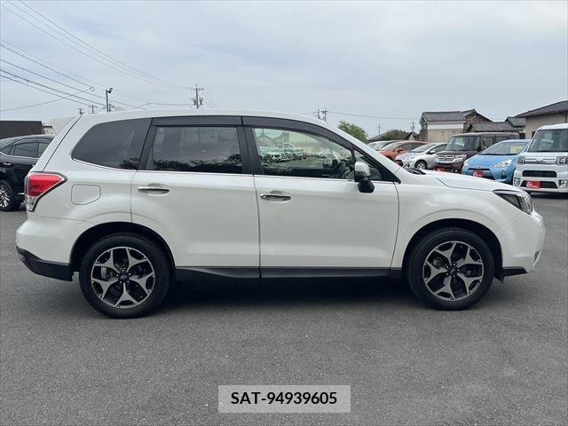 Subaru FORESTER 2016-01 233482-3