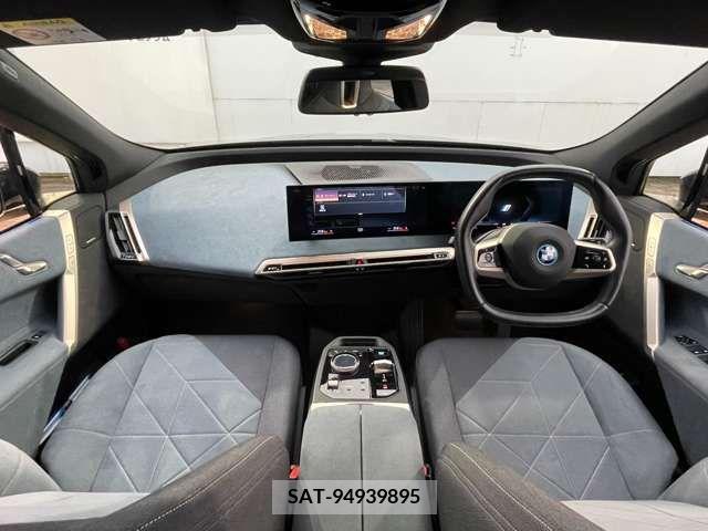 Bmw IX 2022-03 263663-3