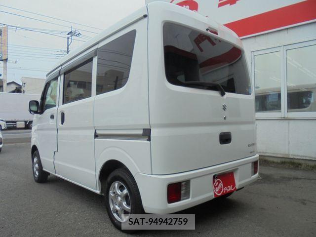 Suzuki EVERY 2018-06 327940-2