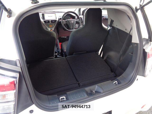 Toyota IQ 2010-08 217309-21