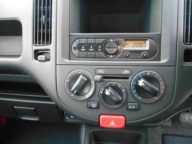 Nissan NV150 AD 2019-10 29209-7