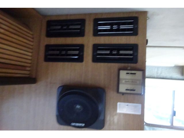 Isuzu RODEO 1990-11 18451-18