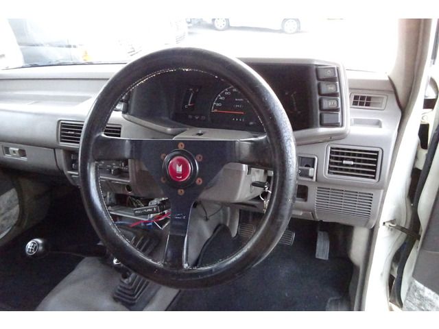 Isuzu RODEO 1990-11 18451-7