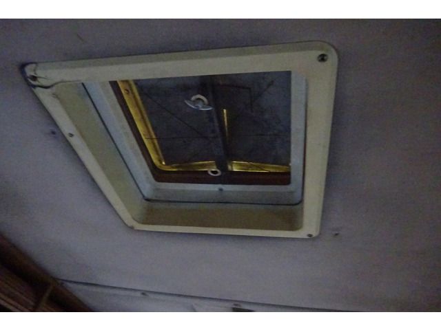 Isuzu RODEO 1990-11 18451-17