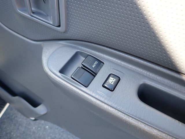 Mazda BONGO VAN 2014-10 183637-17
