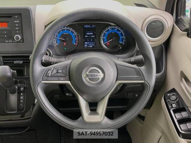 Nissan DAYZ 2019-05 243963-8