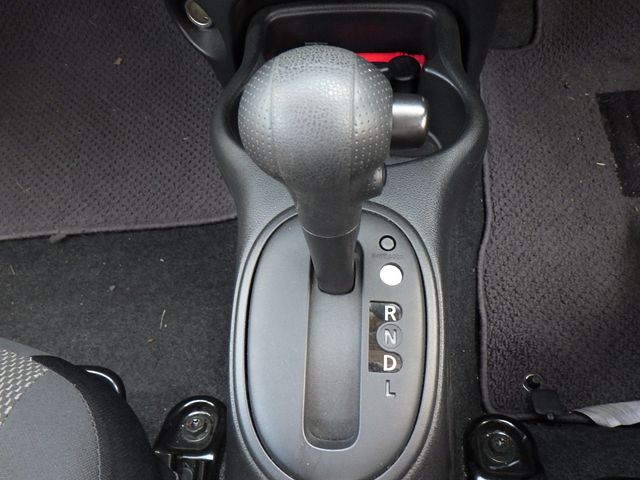 Nissan LATIO 2014-11 195360-17
