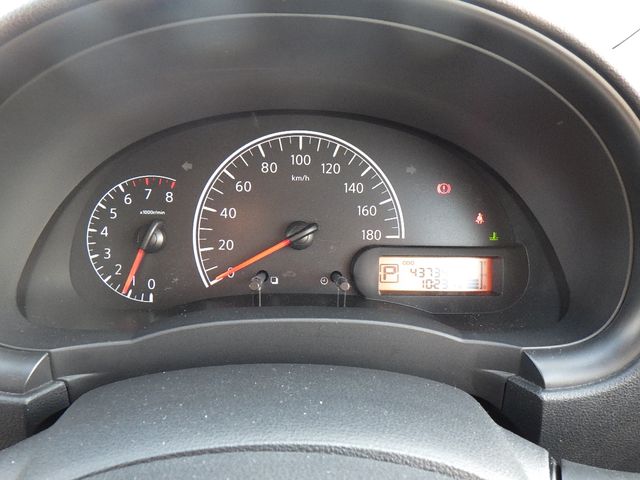 Nissan LATIO 2014-11 195360-14