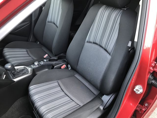 Mazda MAZDA2 2020-08 12935-13