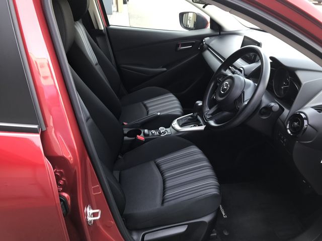 Mazda MAZDA2 2020-08 12935-10