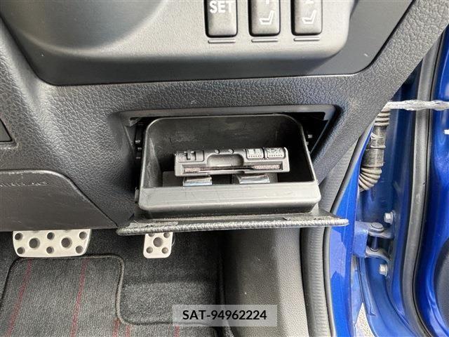 Subaru LEVORG 2017-03 274991-13
