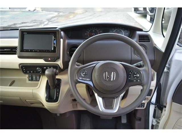 Honda N BOX 2018-08 183556-1